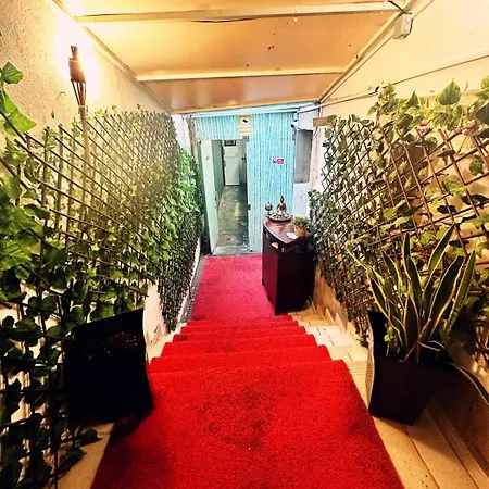 Nuriahboutique Δωμάτια σε οικογενειακή κατοικία Lisboa